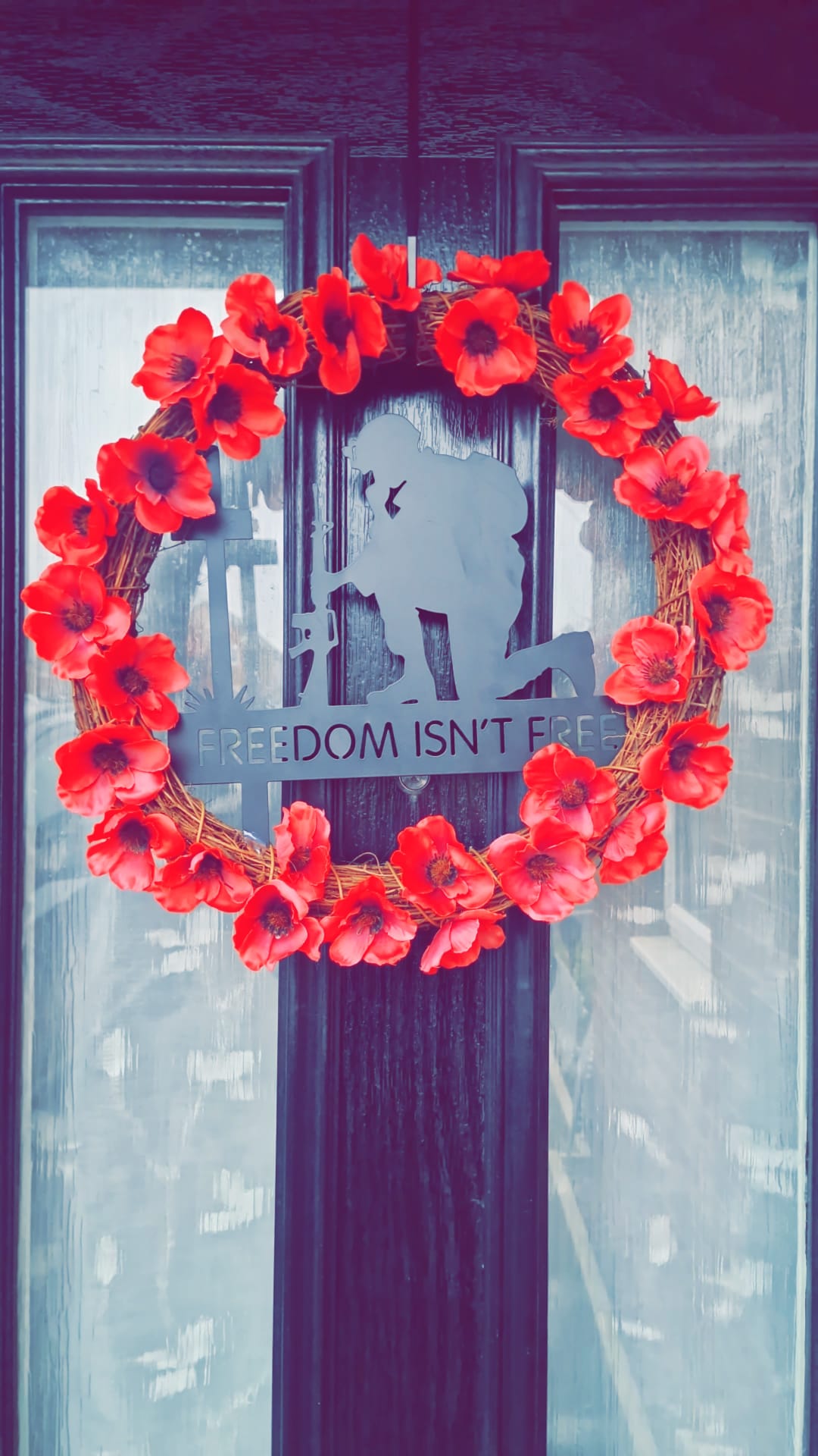 Rememberance VE Poppy Wreath- Small 30cm