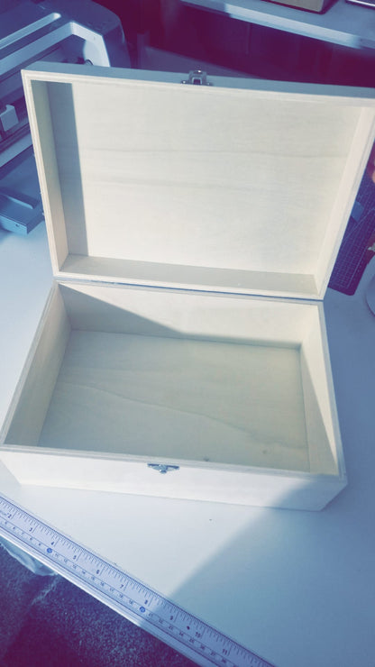 Personalised Weed Storage Box with Name | Custom Stash Box | Cannabis Leaf Design